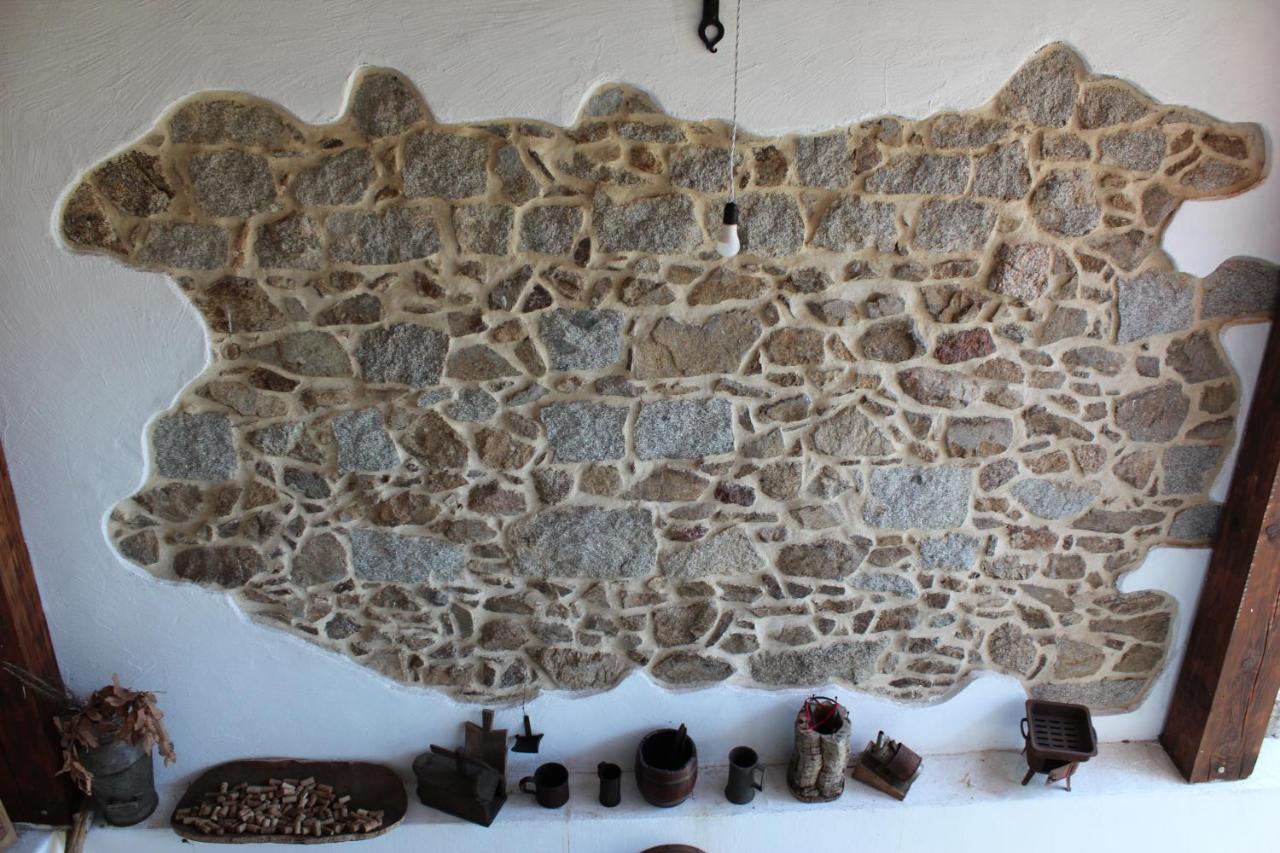 Bed And Breakfast Murales Orgosolo Exterior photo
