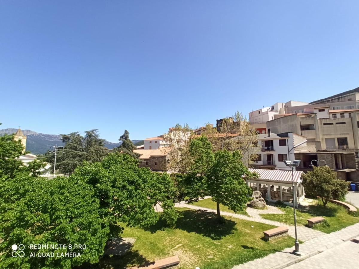 Bed And Breakfast Murales Orgosolo Exterior photo