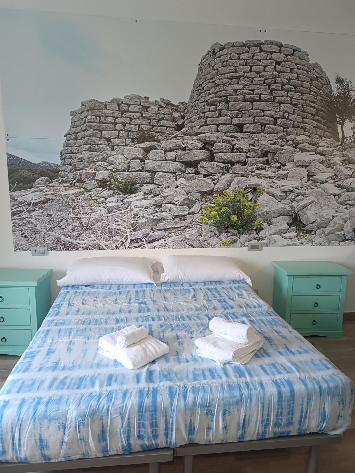 Bed And Breakfast Murales Orgosolo Exterior photo